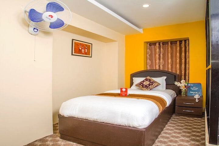 Room 3 of 11