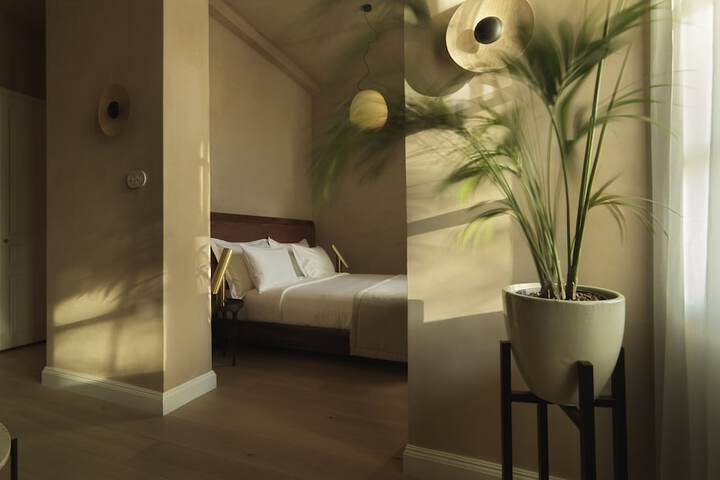 Room 9 of 67