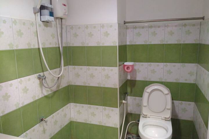 Room 50 of 79