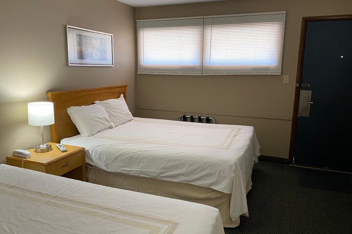 Room 37 of 50