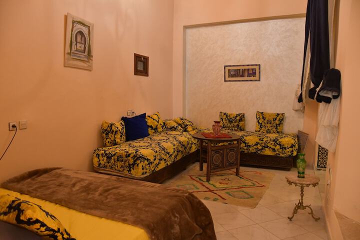 Room 4 of 52