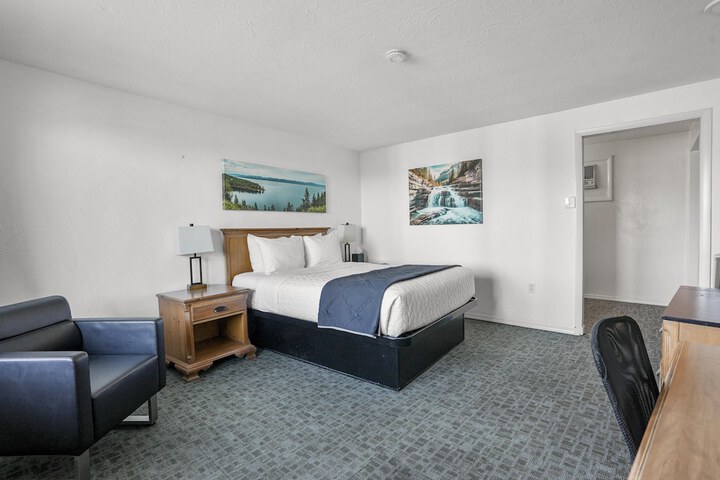 Room 74 of 141