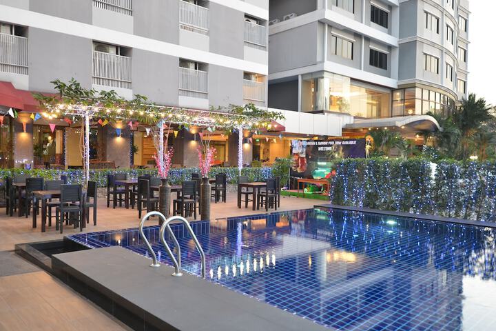 Hotel 87 of 90