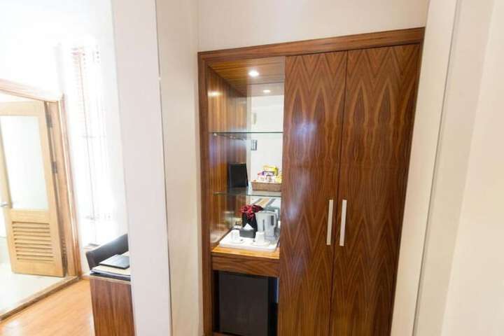 Room 30 of 54