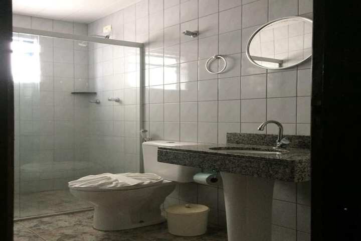 Room 35 of 53