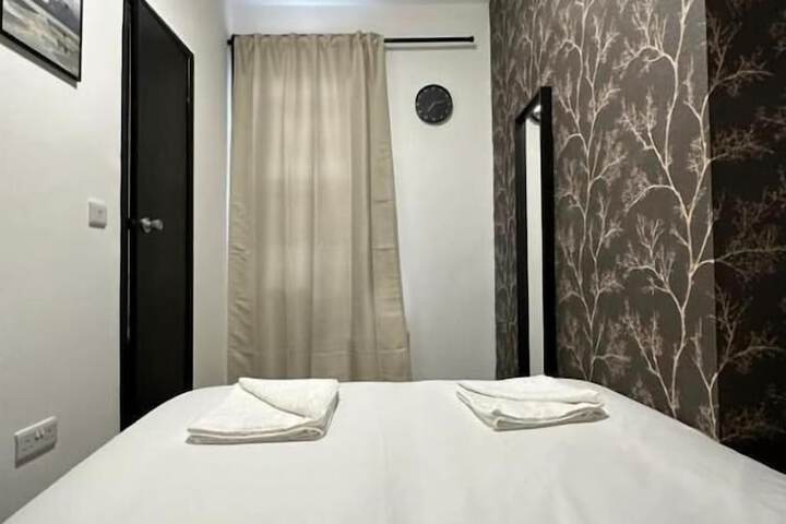 Room 19 of 27