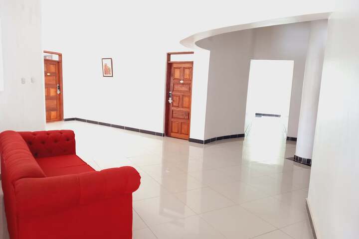 Ballroom/Hall 36 of 43
