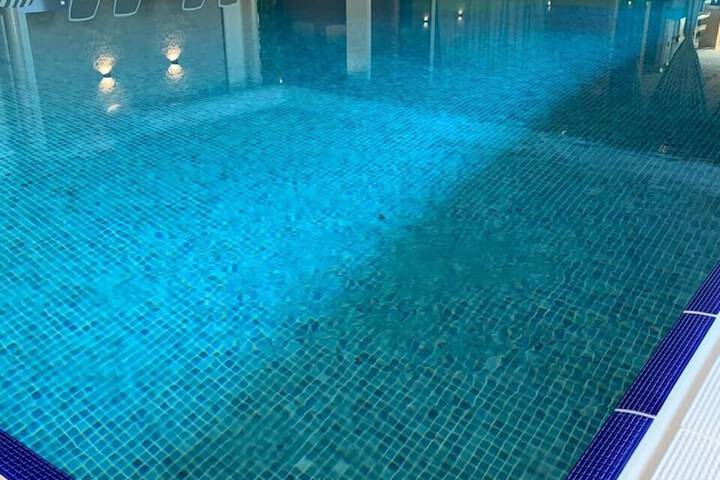 Pool 46 of 86