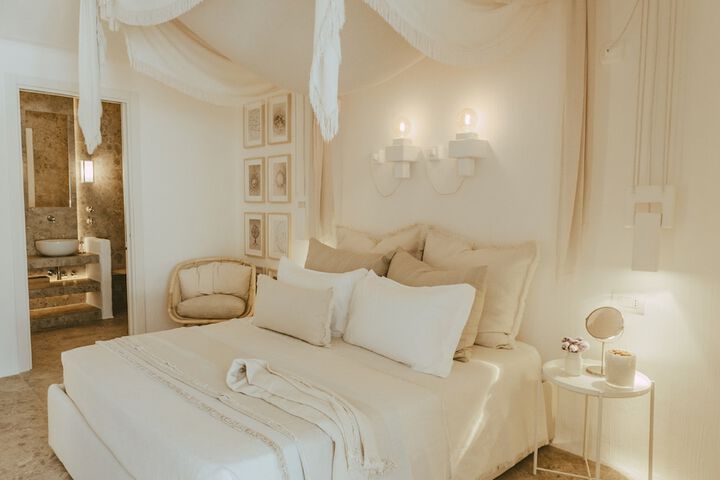Room 3 of 51