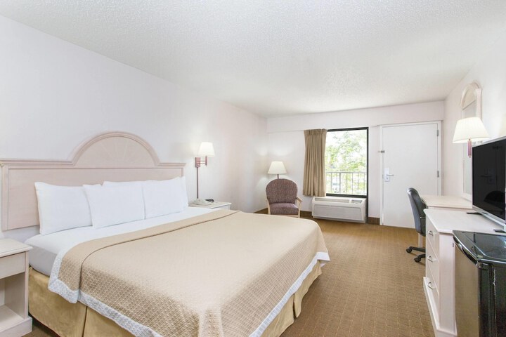 Room 20 of 41