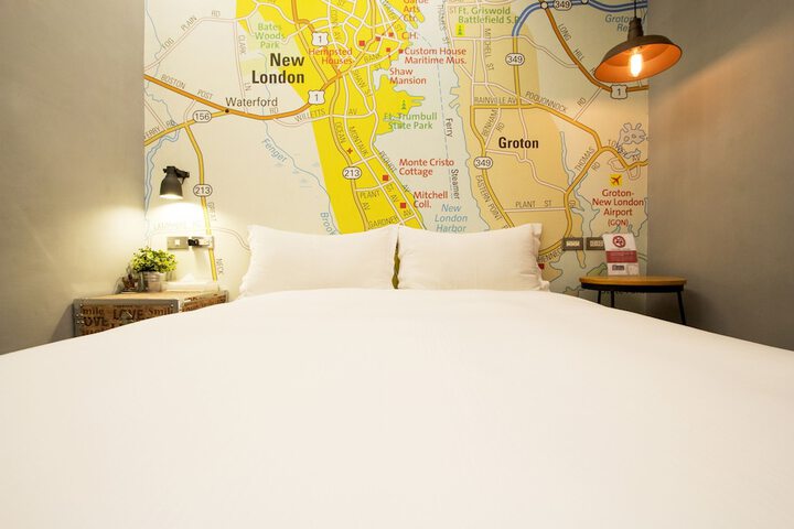 Room 22 of 85