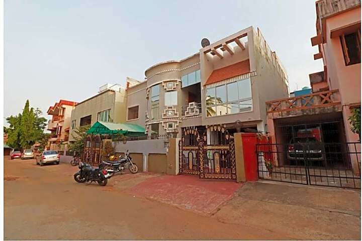 DhamStay Hotel Omm Sai Plaza Bhubaneswar