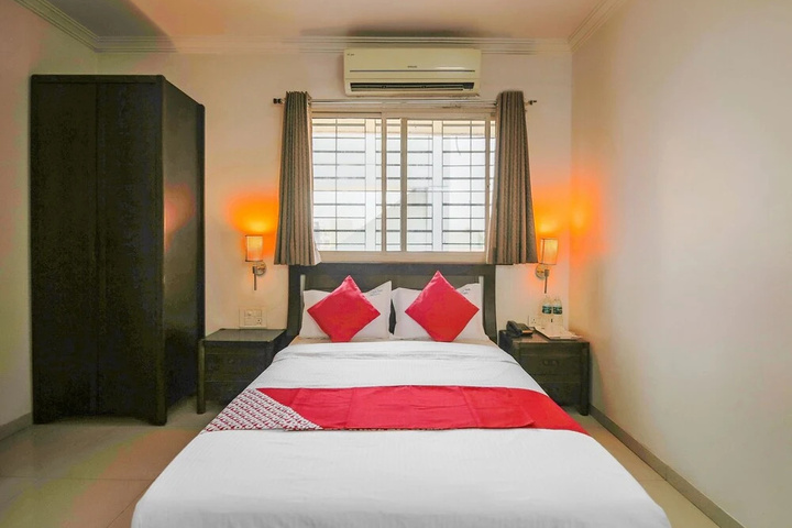 Room 3 of 17