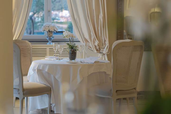 Dining 116 of 165