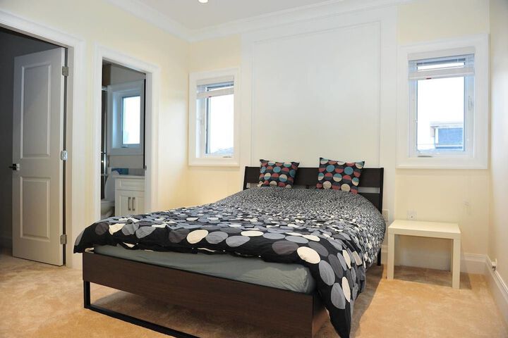 Room 3 of 14