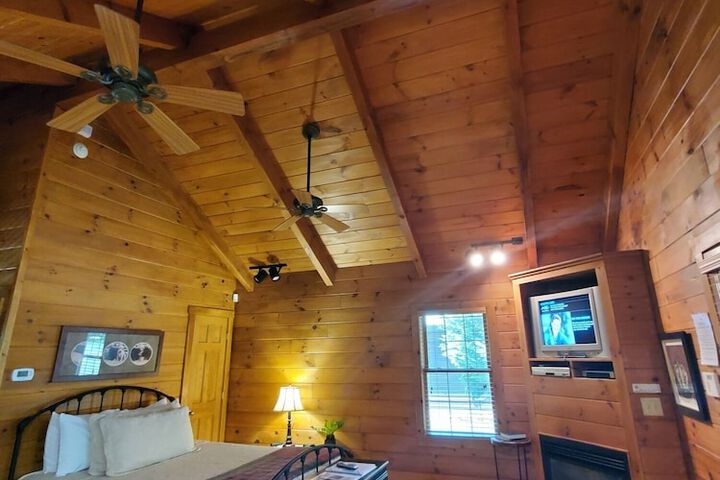Room 20 of 80