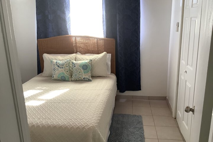 Room 6 of 51