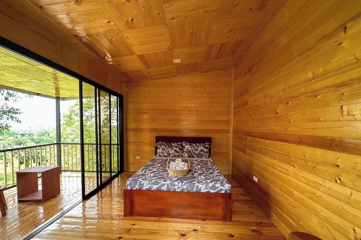 Room 20 of 66