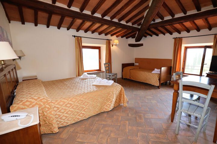 Room 3 of 21