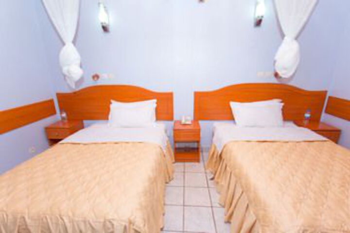 Room 30 of 60
