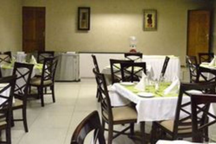 Dining 9 of 41