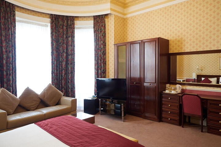 Room 45 of 47