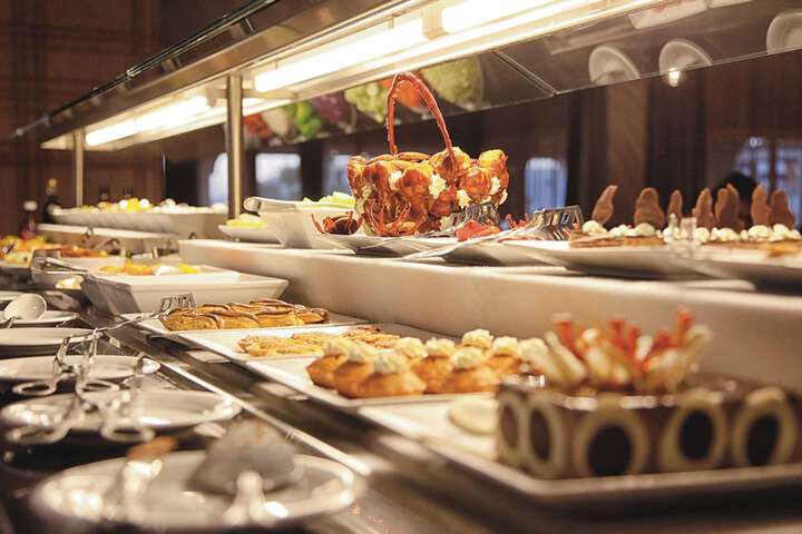 Dining 58 of 83