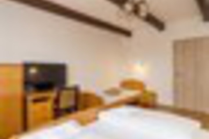 Room 29 of 75