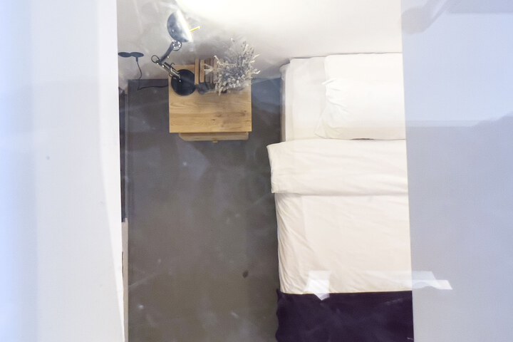 Room 31 of 131