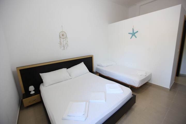 Room 16 of 58