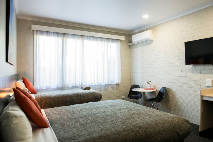 Room 8 of 41