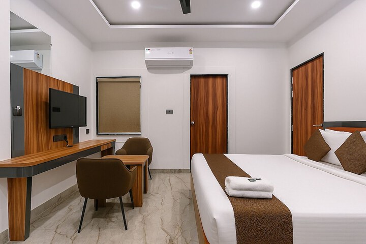 Room 53 of 92
