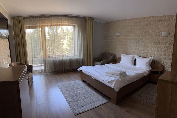 Room 23 of 113