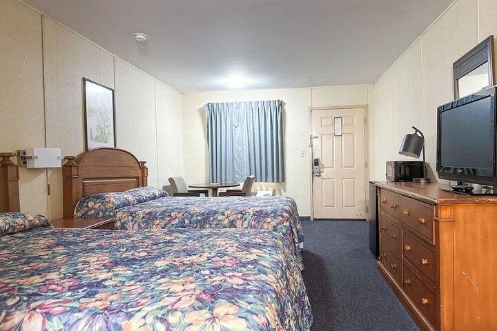 Room 35 of 95