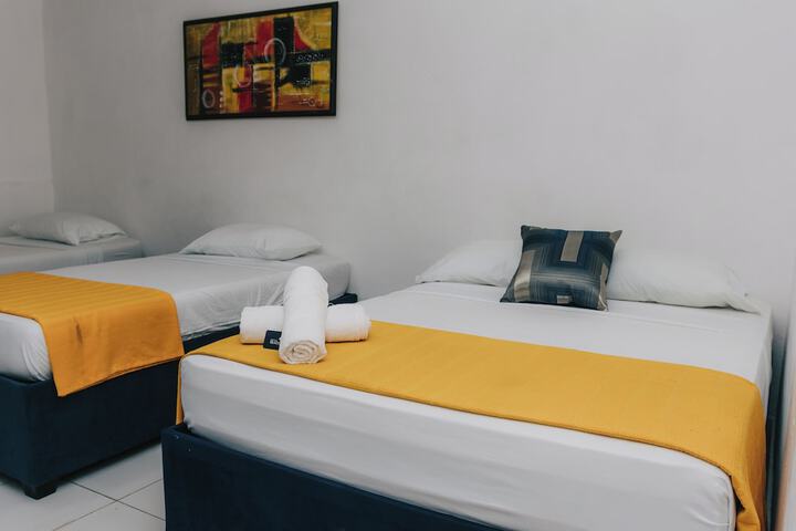 Room 30 of 98