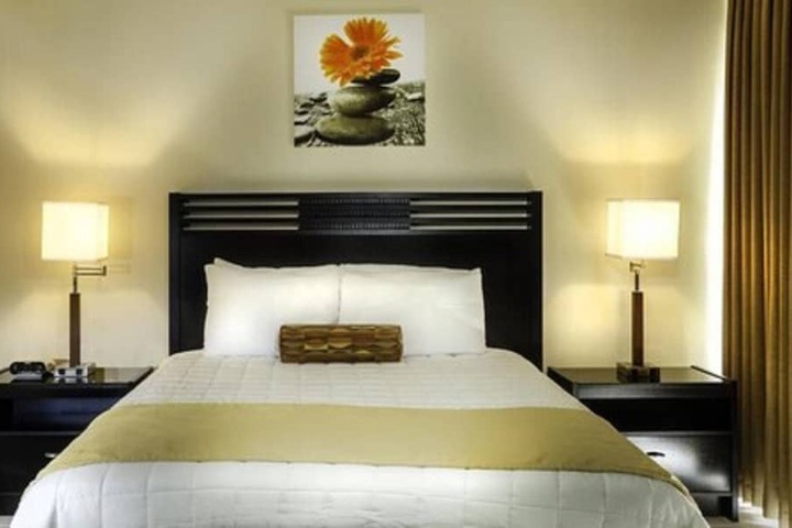 Room 33 of 52