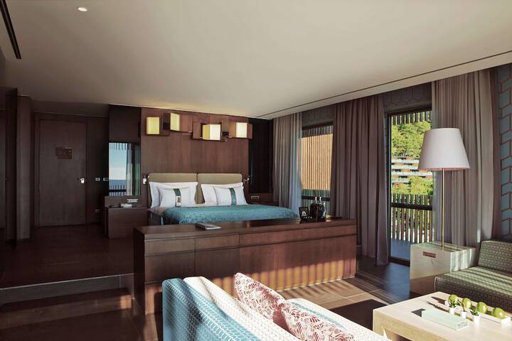 Room 41 of 317