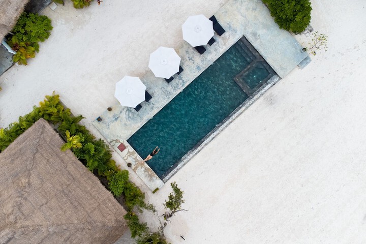 Pool 43 of 78