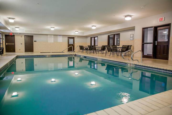Pool 47 of 59