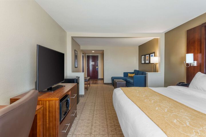 Room 19 of 35