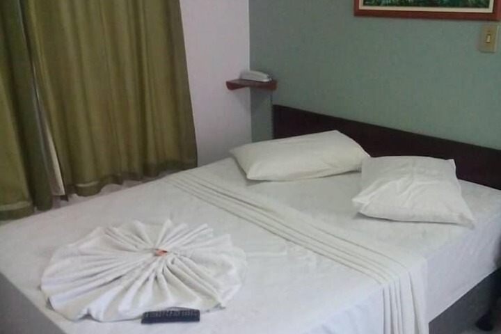 Room 4 of 22