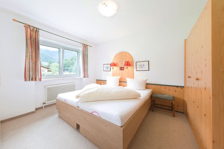 Room 7 of 56