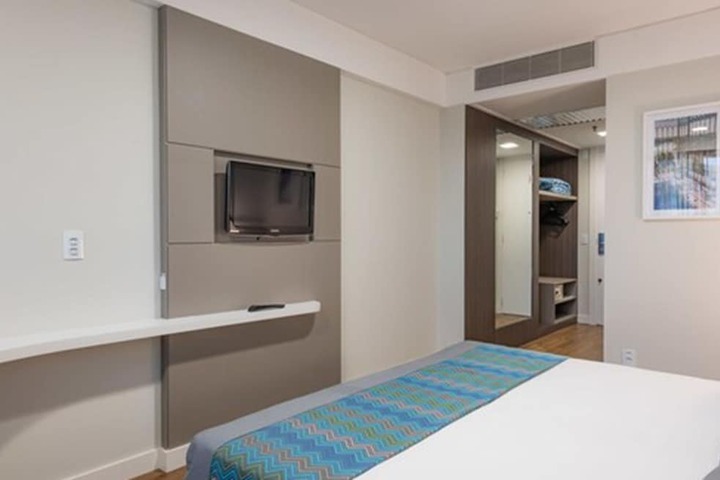 Room 14 of 57