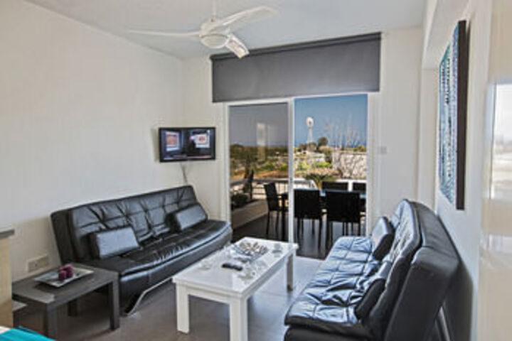 Room 22 of 25