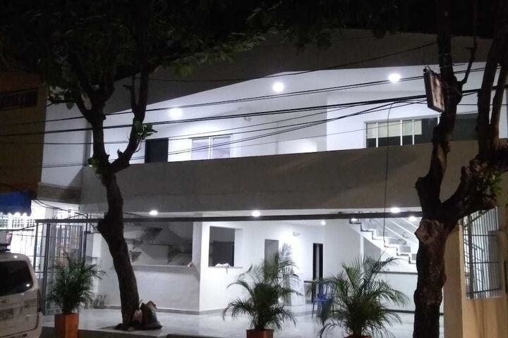 Hotel Playa y Café in Santa Marta