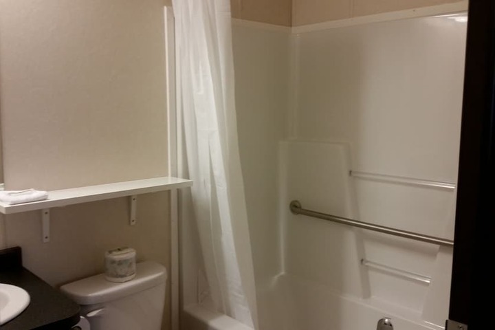 Room 26 of 49