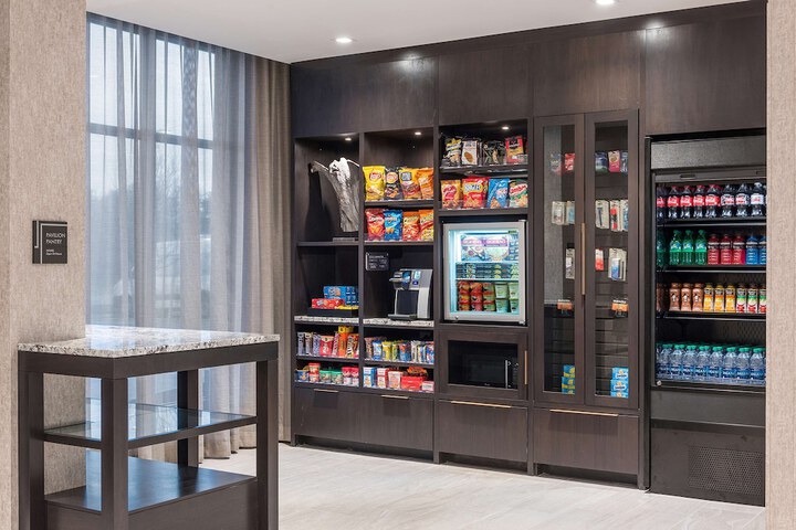 Snack bar