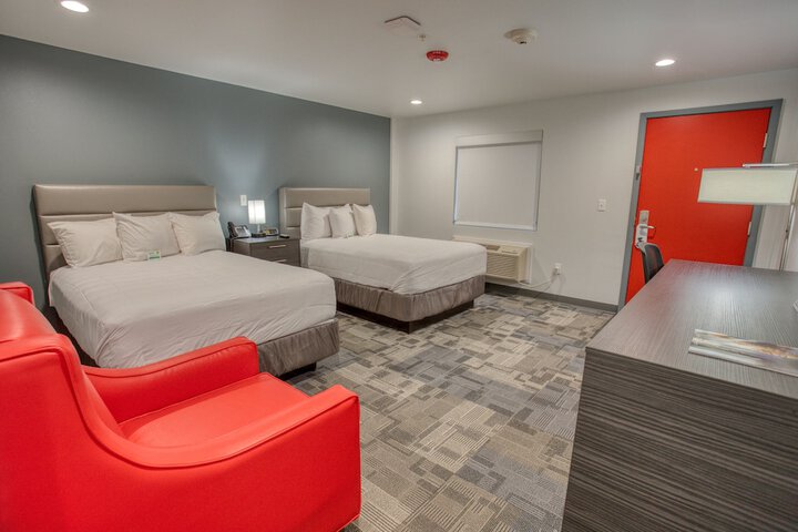 Room 5 of 38