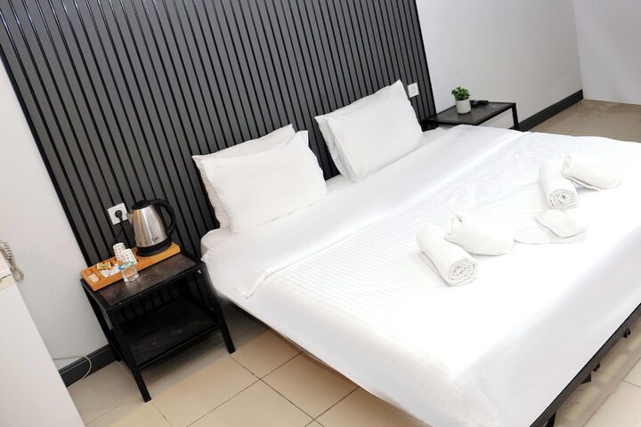 Room 50 of 108
