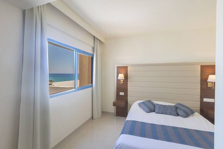 Room 20 of 99